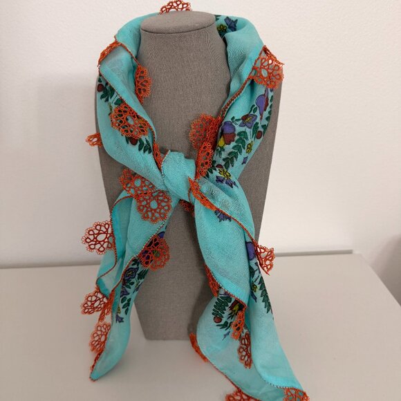 Vintage Turkish Oya Scarf Accessories - Collectable Traditional Vintage Turkish 40s-50s Oya Scarf Blue & Peach
